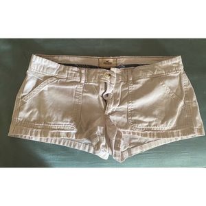 Hollister ‘social stretch’ shorts size 9